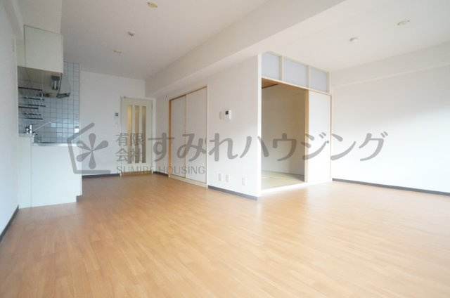 ラ・フィーネ芳樹の居間・リビング