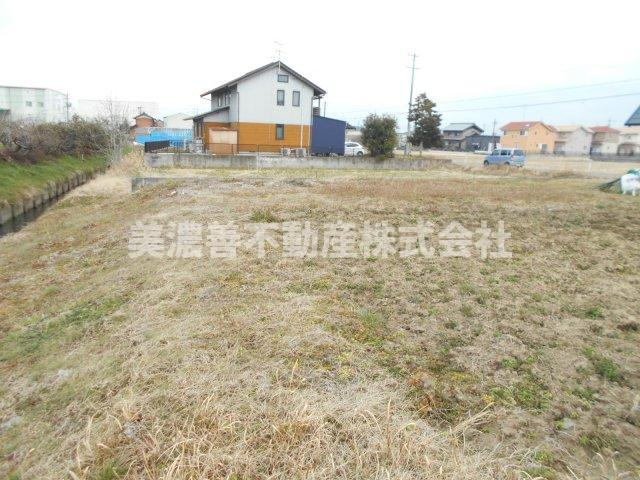 ５２８２４　瑞穂市十九条土地の外観
