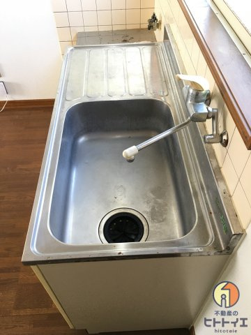 リバーサイドハイツBのキッチン|お料理しやすいキッチンです