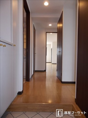 【玄関】 | ブラウニー