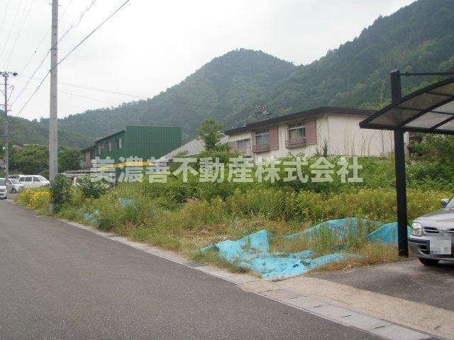３８４４６　岐阜市石谷土地