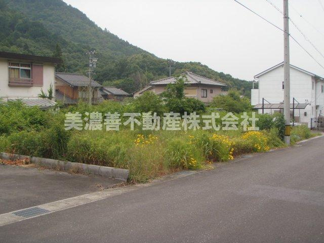 ３８４４６　岐阜市石谷土地の外観