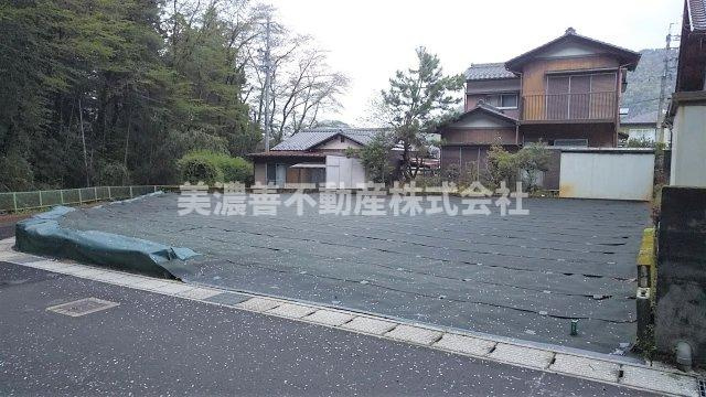 ４５６６２　岐阜市諏訪山土地　