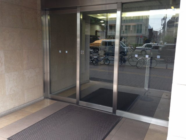 四谷サンハイツのエントランス|四谷サンハイツ