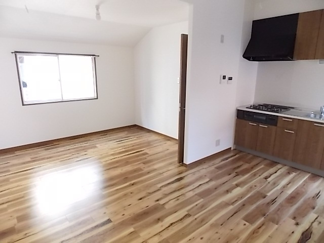 【居間・リビング】 | 桂尾山サンハイツ