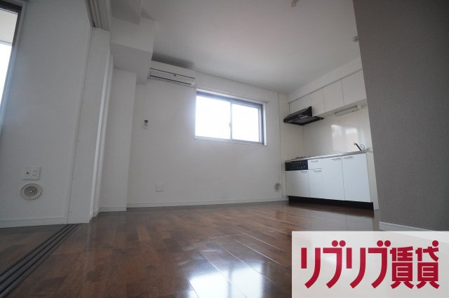 プラチナレジデンスの居間・リビング