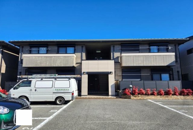 ソレーユ北条の駐車場