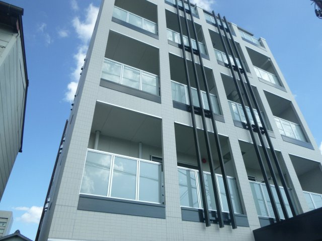 サクシード姫路駅南の外観