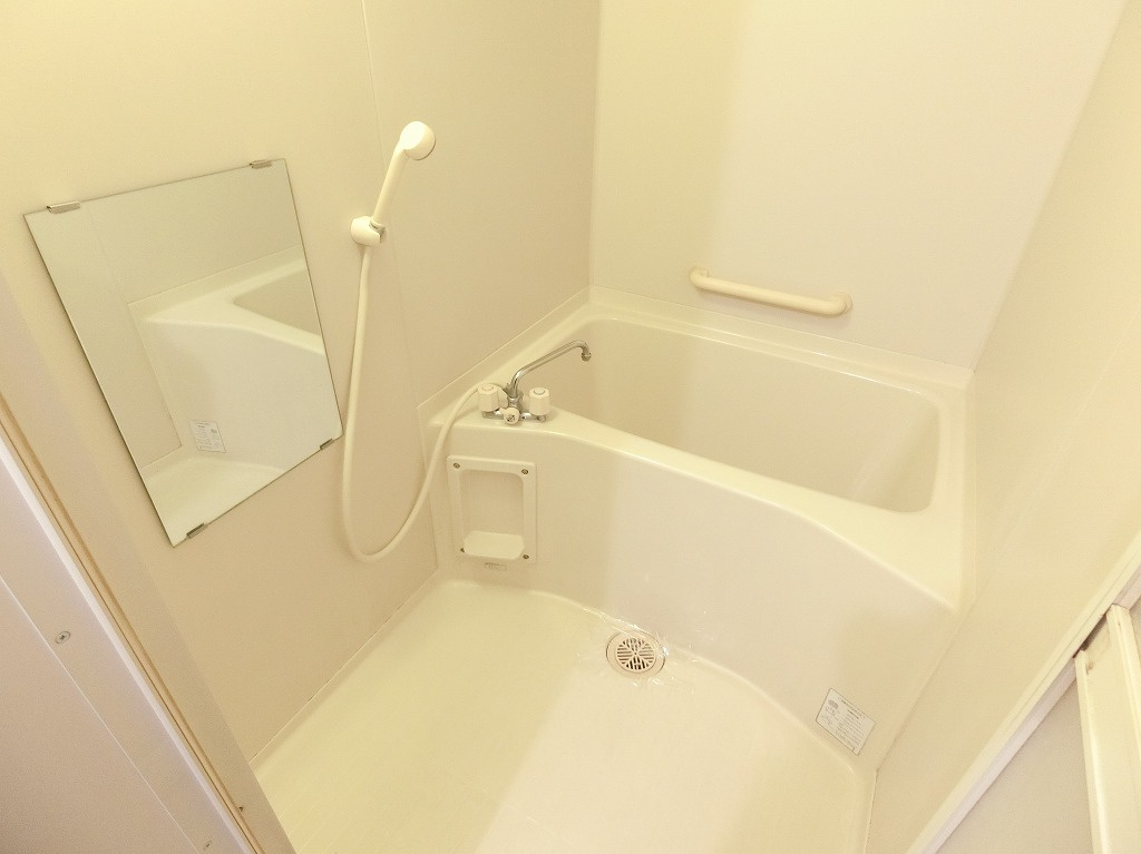 ガーデニアⅡの浴室