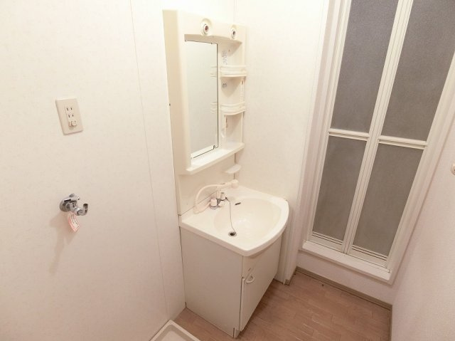 ガーデニアⅡの独立洗面台