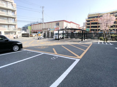 【駐車場】 | チェリーコート海老名