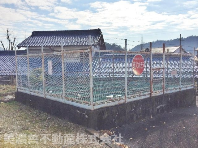 ５０９９８　岐阜市安食字志良古土地のその他