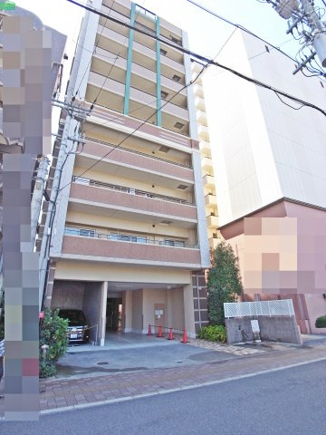 プレステージ明石駅前パラッツオのエントランス|北側からの建物です。