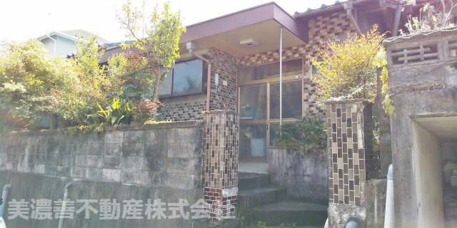 ５１６９８　岐阜市岩田坂土地の外観