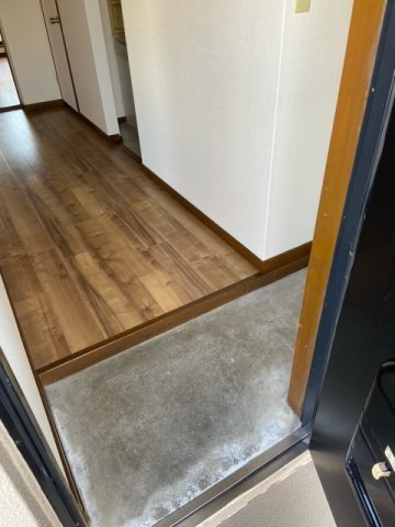 フルールド西神戸の玄関