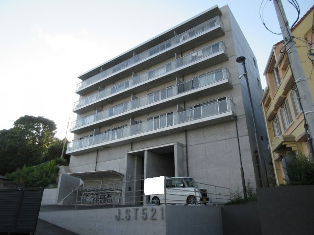 Jackson Street521