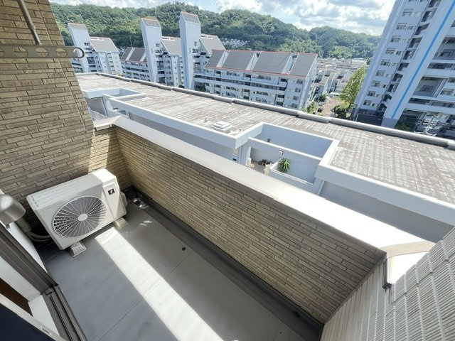 エアリーヒル原町のバルコニー