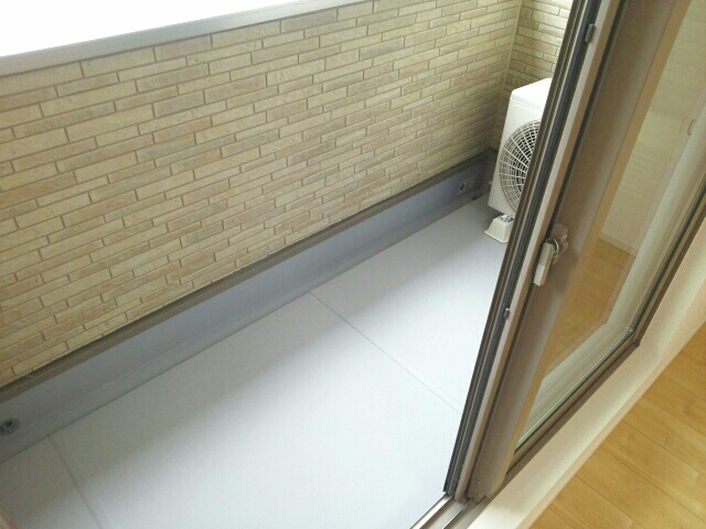 エアリーヒル原町のバルコニー
