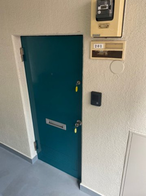 【エントランス】 | 三恵ビル