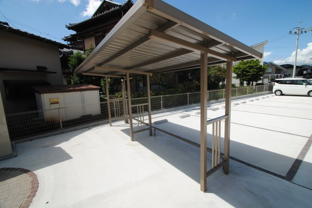 プロムナード新堀のその他共用部分|駐輪場