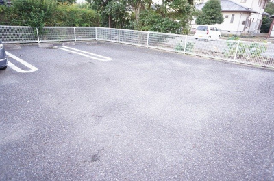 【駐車場】 | カルム・コリーヌⅠ