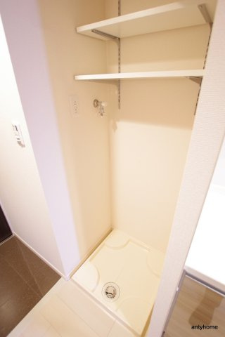 スペーシア江坂南金田　仲介手数料無料のその他