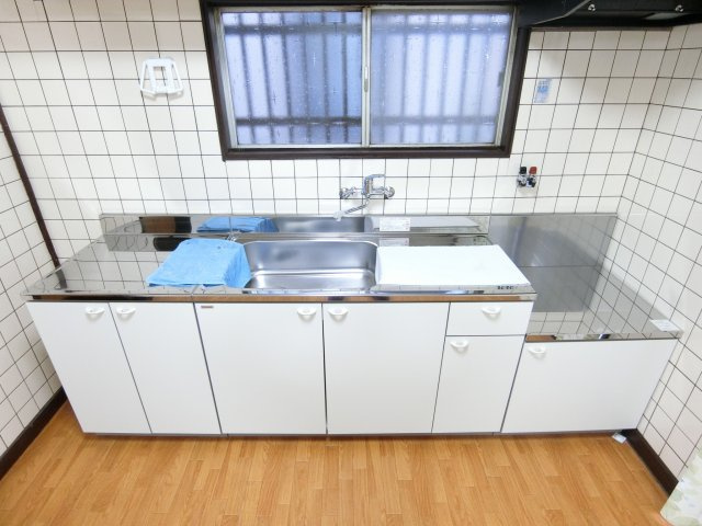楠風台貸家のキッチン