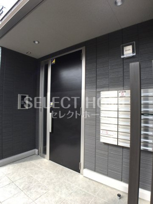 【エントランス】 | Ｄ－ｒｏｏｍ門前 | 建物の内部です