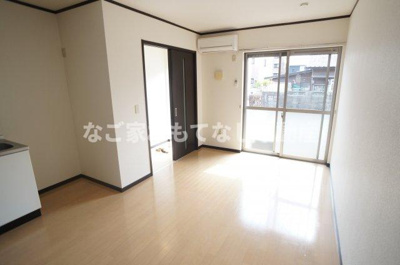 【居間・リビング】 | エポック榮生