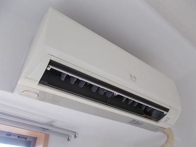 【設備】 | リーベンコート（Lieben-Court） | エアコン付きです。