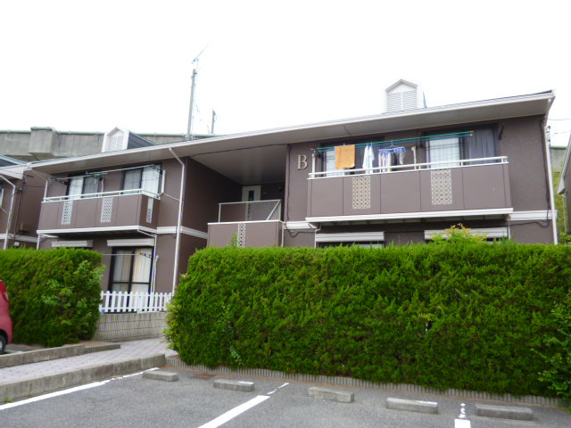 サリネージュ山手Ｂの外観