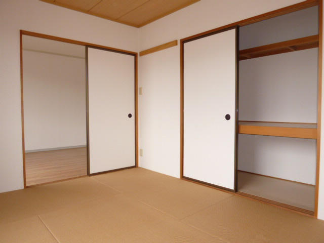 サリネージュ山手Ｂの和室