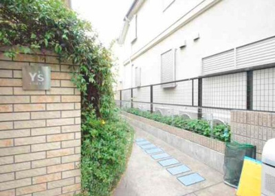 【エントランス】 | Ｙ’ｓｃｏｕｒｔ