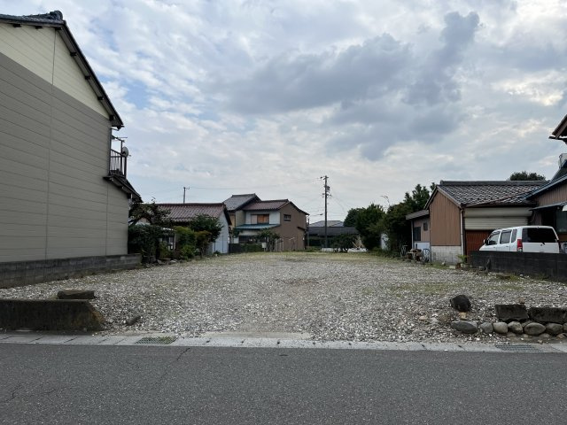 ４８１８６　岐阜市鏡島西土地　の外観