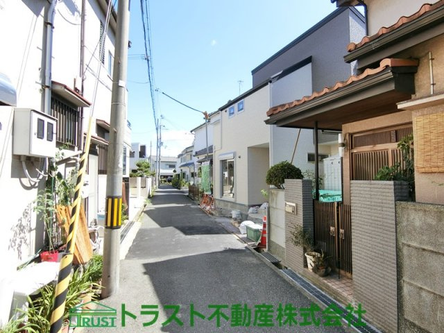 明石市魚住町西岡新築戸建の前面道路含む現地写真