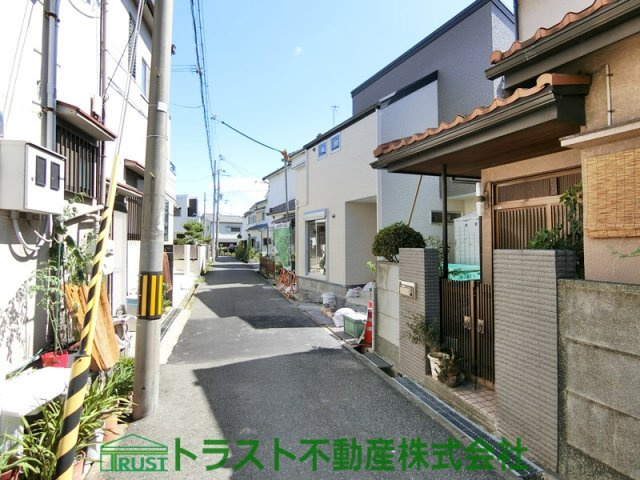 明石市魚住町西岡新築戸建の前面道路含む現地写真