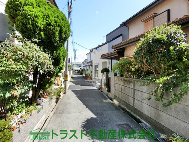 明石市魚住町西岡新築戸建の前面道路含む現地写真