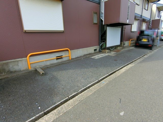 ファミリーハイツT・Yの駐車場