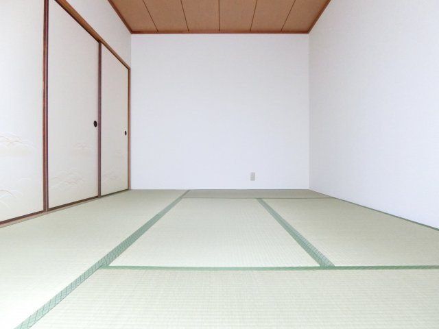 ファミリーハイツT・Yの和室