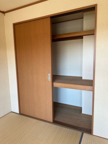 メゾンクラブＹＯＵの収納