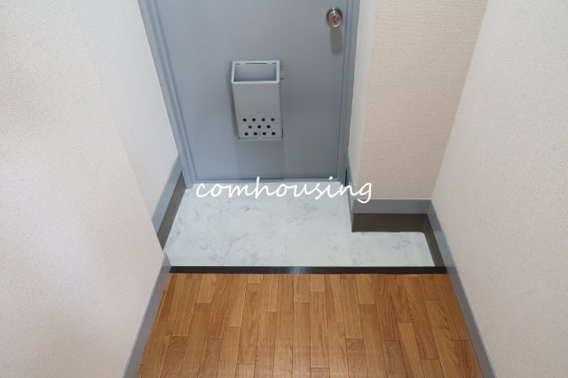 【玄関】 | 万年安全第三ビル