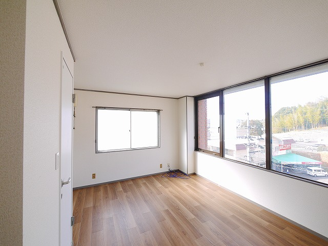 サワダビルの内装