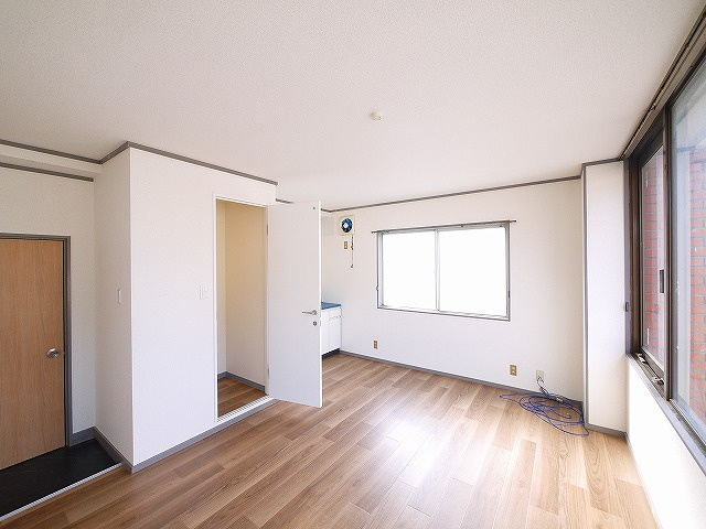 サワダビルの内装