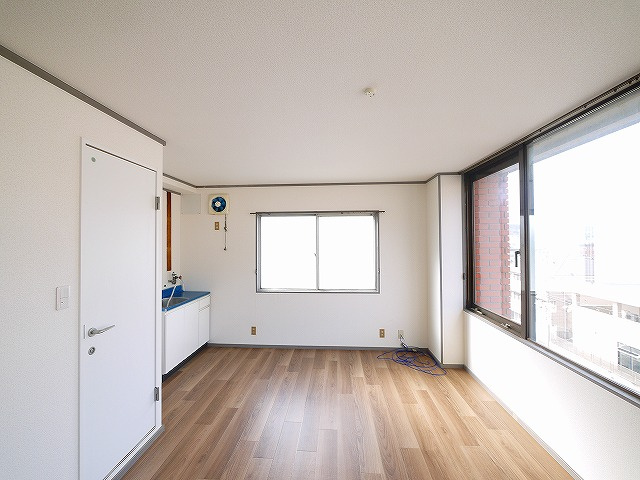 サワダビルの内装