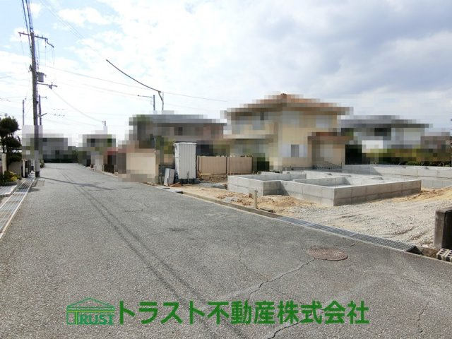 神戸市第３１西区春日台新築戸建２号地の前面道路含む現地写真