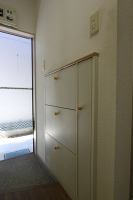 【玄関】 | ショーケー上杉一号館