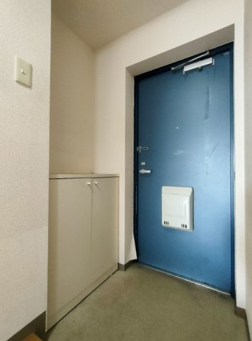 パルテール泉の玄関