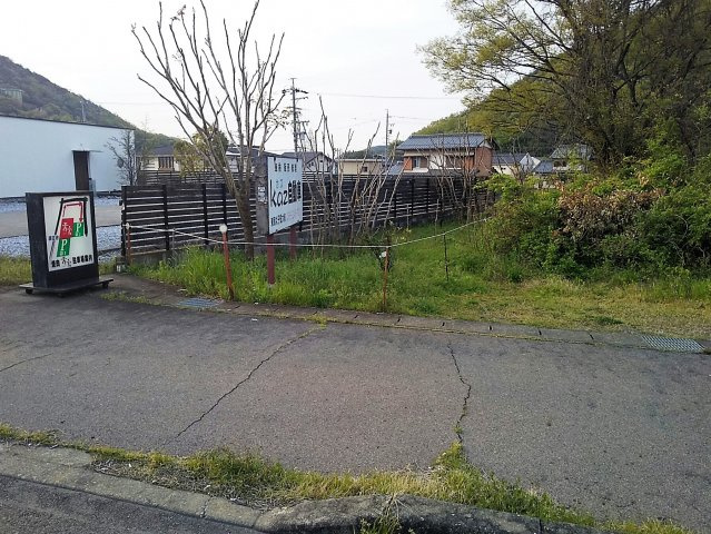 ４９０１５　岐阜市日野西土地　の前面道路含む現地写真