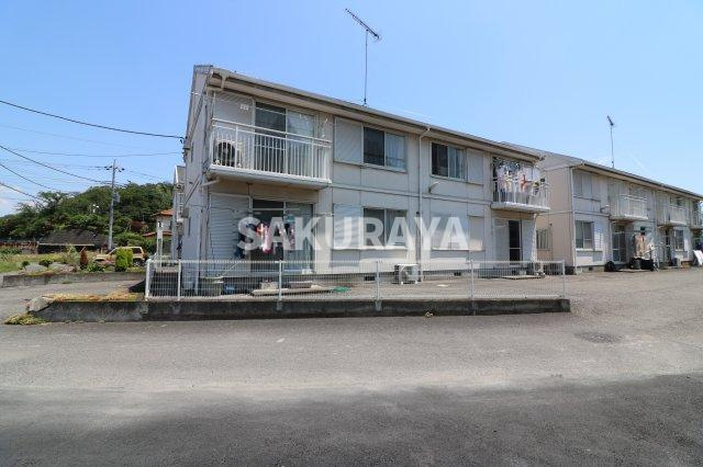 クレッセントヴィラB棟の外観