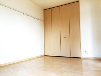 【洋室】 | リヴェール A